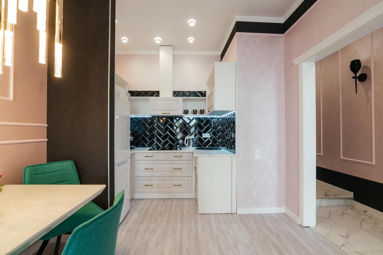 Pearl Premium Apartments 5 키예프 외부 사진