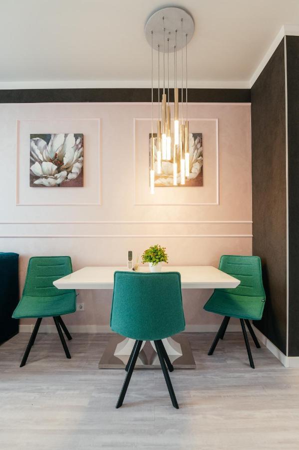 Pearl Premium Apartments 5 키예프 외부 사진
